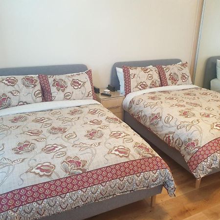 London Luxury 2 Bedroom Flat 5Min Walk From Overground, With Free Wifi, Free Parking-Sleeps X6 Ilford Eksteriør billede